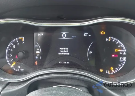 2017 Jeep Grand Cherokee Altitude 4X4 z USA, uszkodzony, nr VIN 1C4RJFAG9HC714643